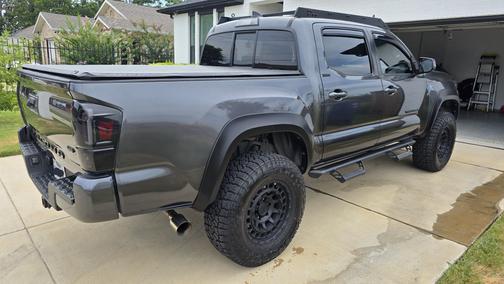 2016 Toyota Tacoma SR5