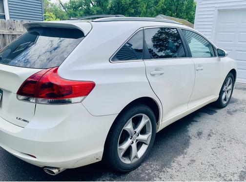 2014 Toyota Venza LE
