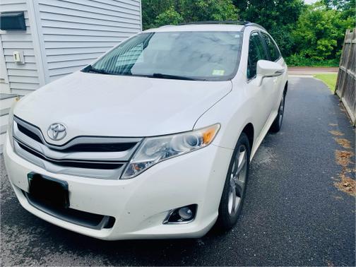 2014 Toyota Venza LE