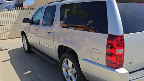 2013 Chevrolet Suburban 1500 LTZ
