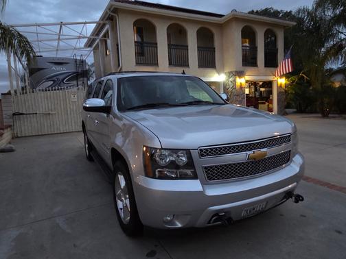 2013 Chevrolet Suburban 1500 LTZ