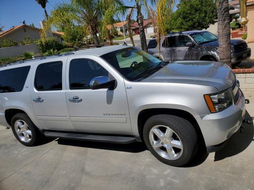 2013 Chevrolet Suburban 1500 LTZ