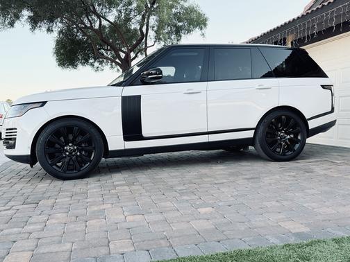 White 2019 Land Rover Range Rover 3.0L V6 Supercharged HSE