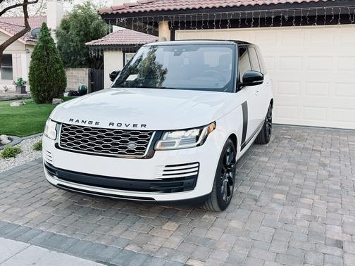 White 2019 Land Rover Range Rover 3.0L V6 Supercharged HSE