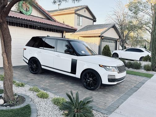 White 2019 Land Rover Range Rover 3.0L V6 Supercharged HSE