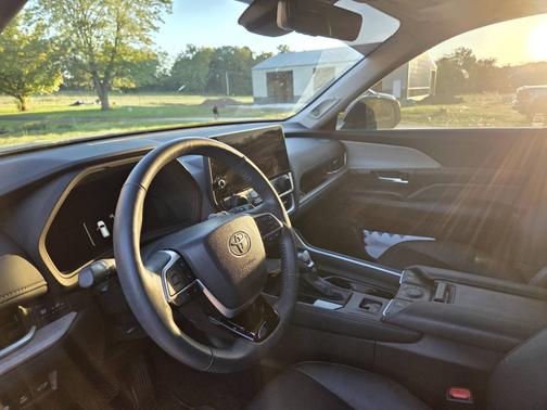 2024 Toyota Grand Highlander Hybrid Limited