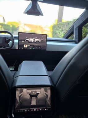 2024 Tesla Cybertruck AWD
