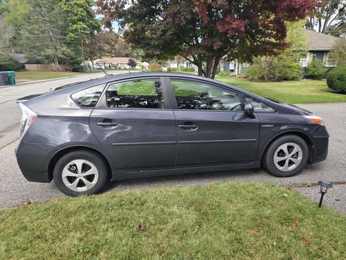 2012 Toyota Prius Four