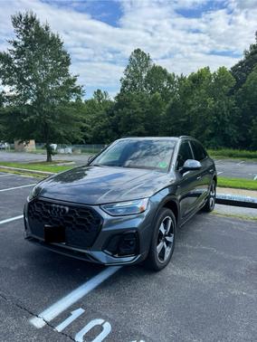 2022 Audi Q5 45 S line Premium Plus