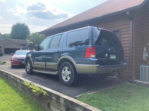 2004 Ford Expedition Eddie Bauer