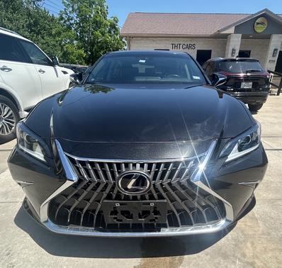 2022 Lexus ES 350 Base