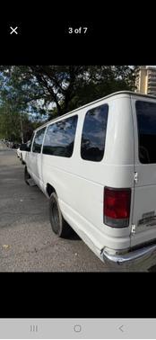 2011 Ford E350 Super Duty XL