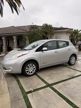 2015 Nissan Leaf S