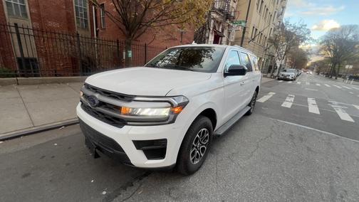 White 2023 Ford Expedition Max XL