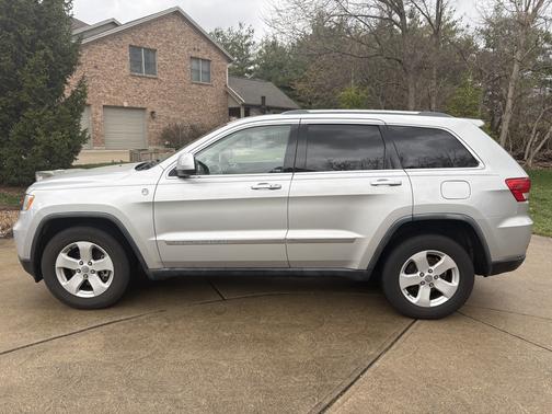 2011 Jeep Grand Cherokee Laredo