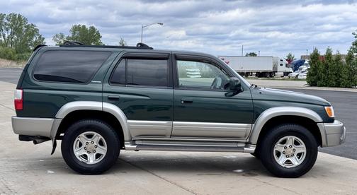Green 2002 Toyota 4Runner Limited