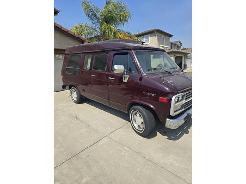 1995 Chevrolet Van Base