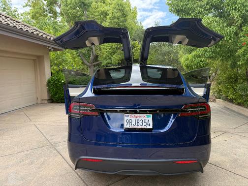 Blue 2023 Tesla Model X Base