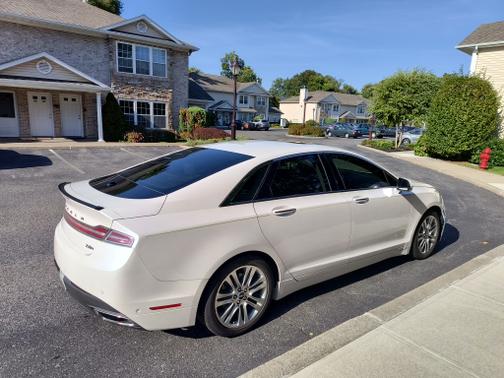 2013 Lincoln MKZ Hybrid Base
