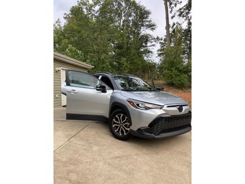 2024 Toyota Corolla Cross Hybrid SE