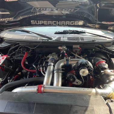 2000 Ford F-150 XLT SuperCab Flareside