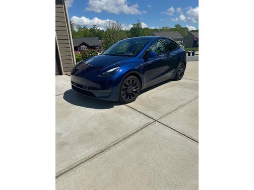 2023 Tesla Model Y Performance