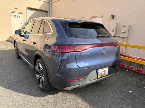 Blue 2023 Mercedes-Benz EQE 350 4MATIC