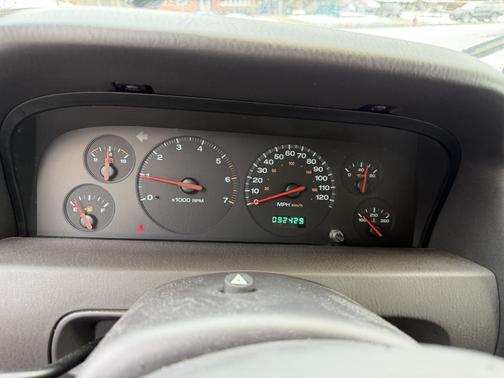 2001 Jeep Grand Cherokee Laredo