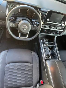 2022 Nissan Pathfinder S