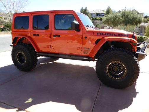 Orange 2020 Jeep Wrangler Unlimited Rubicon