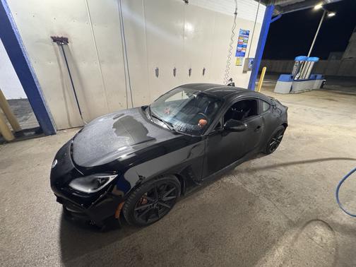 2025 Subaru BRZ tS