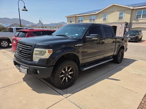 Black 2013 Ford F-150 Lariat