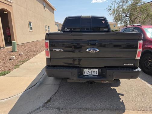 Black 2013 Ford F-150 Lariat