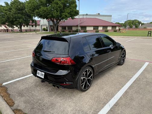 Black 2016 Volkswagen Golf R 4-Door