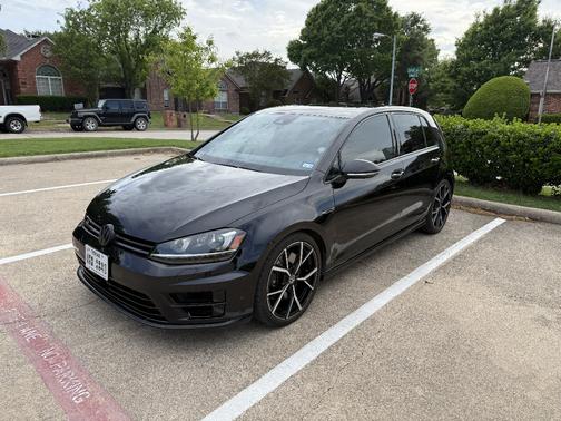 Black 2016 Volkswagen Golf R 4-Door