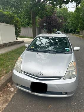 Silver 2009 Toyota Prius Touring