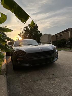 2017 FIAT 124 Spider Lusso