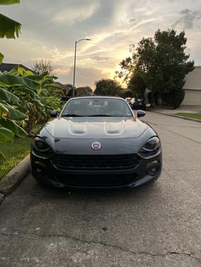 2017 FIAT 124 Spider Lusso