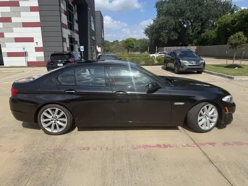 Black 2011 BMW 535 i