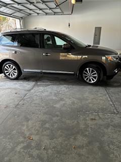 2014 Nissan Pathfinder SL