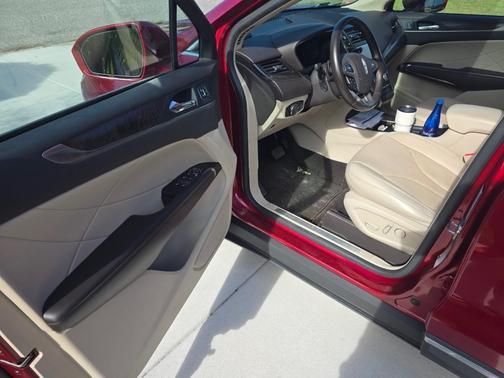 2017 Lincoln MKC Reserve