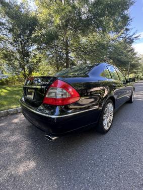 2008 Mercedes-Benz E-Class E 550 4MATIC