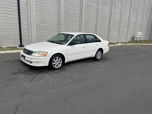 2003 Toyota Avalon XL