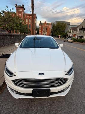 White 2017 Ford Fusion Hybrid SE