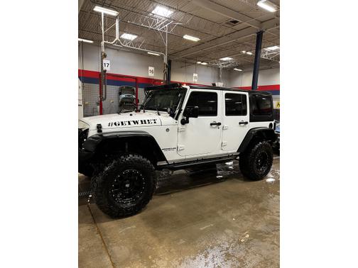 Photo 1 of 15 of 2016 Jeep Wrangler Unlimited Rubicon