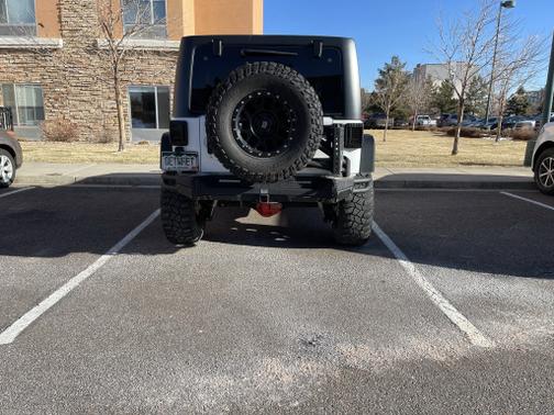 Photo 5 of 15 of 2016 Jeep Wrangler Unlimited Rubicon