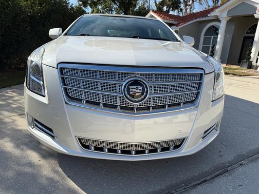 2014 Cadillac XTS Platinum