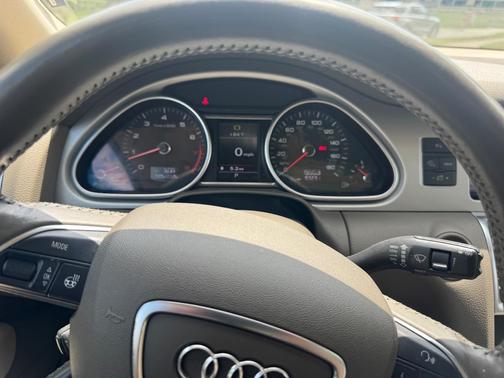 Black 2015 Audi Q7 3.0T Premium Plus