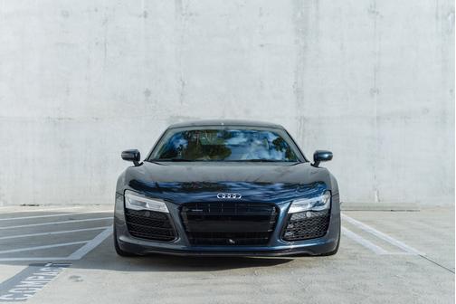 2015 Audi R8 5.2 plus
