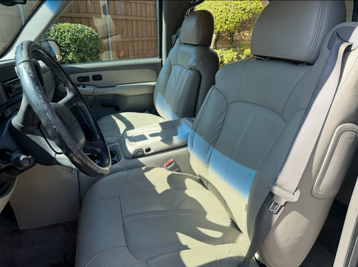 Blue 2001 Chevrolet Tahoe LT
